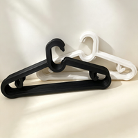 Non-Slip Plastic Clothes Hanger